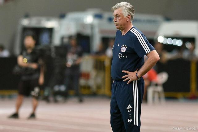 杨鸣：中国篮球的门面目前还得看女篮