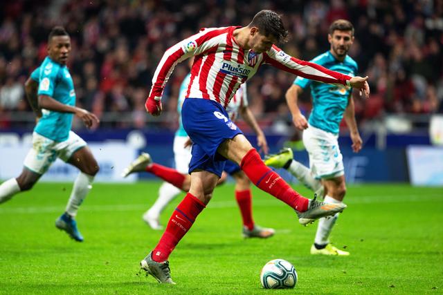 篮网大胜公牛3连胜 骑士险胜送76人3连败