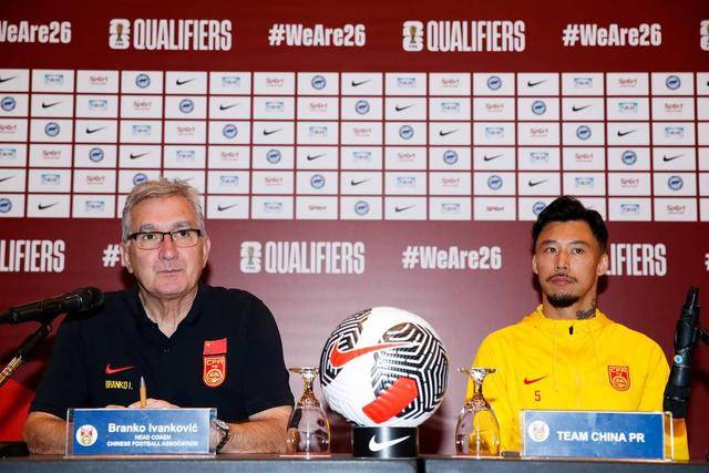 翟晓川18分首钢胜深圳 程帅澎26分浙江胜福建